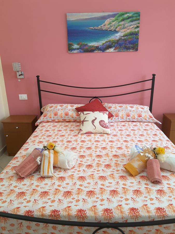 Stella Marina Rooms For Rent Portopalo Di Capo Passero Εξωτερικό φωτογραφία